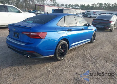 2024 Volkswagen Jetta Gli 40Th Anniversary Edition z USA, uszkodzony, nr VIN 3VW8T7BU8RM049778